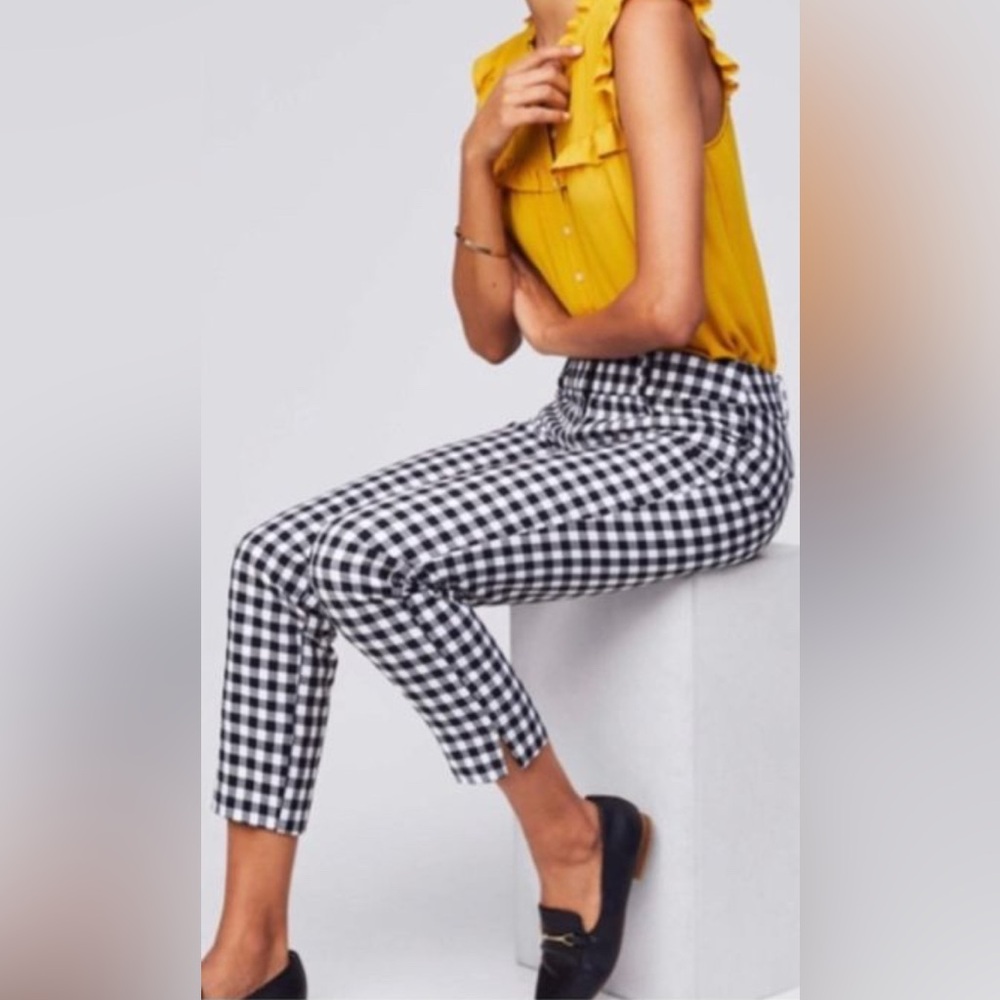 Women's Loft size 12 gingham ankle pants